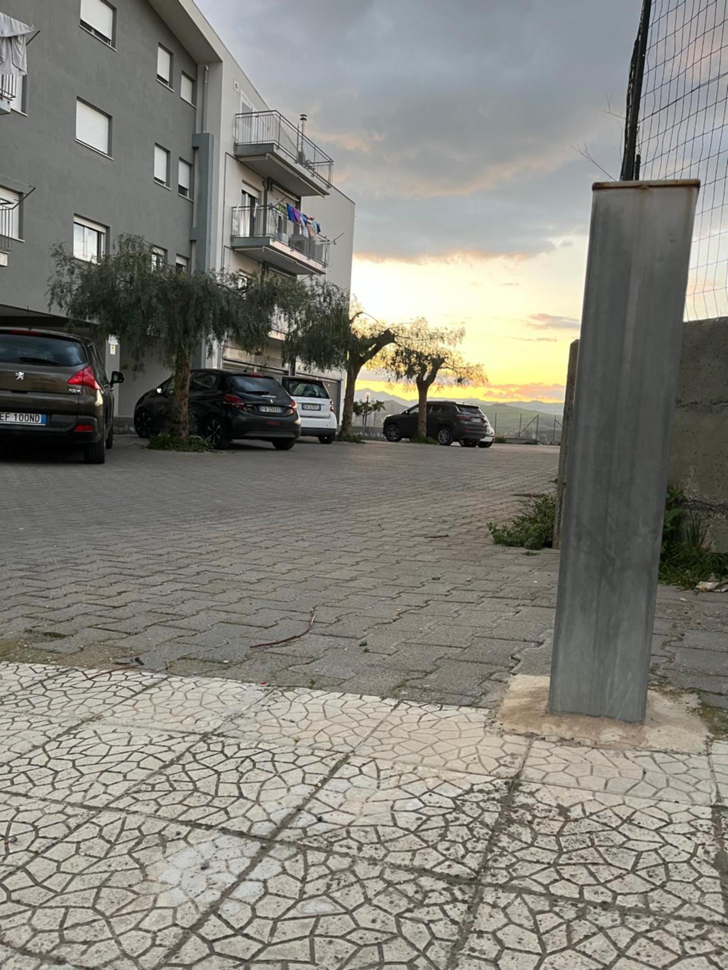 Casa Vacanza Helios Leonforte ภายนอก รูปภาพ
