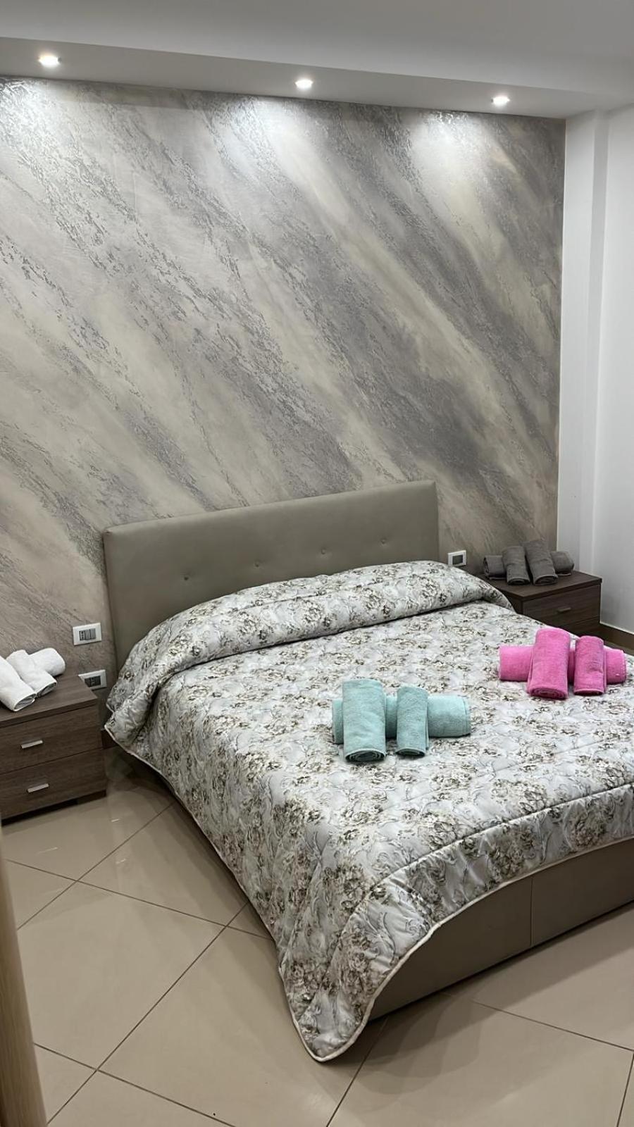 Casa Vacanza Helios Leonforte ภายนอก รูปภาพ