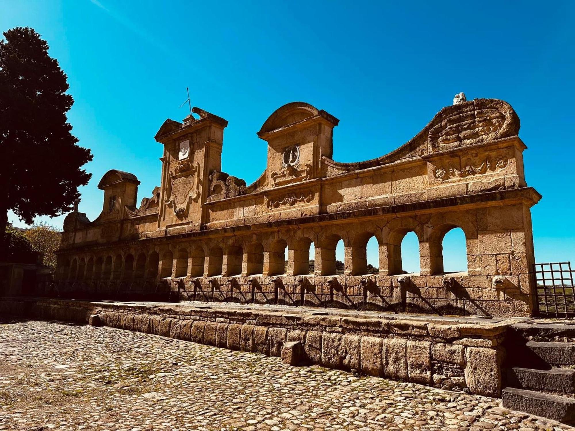 Casa Vacanza Helios Leonforte ภายนอก รูปภาพ